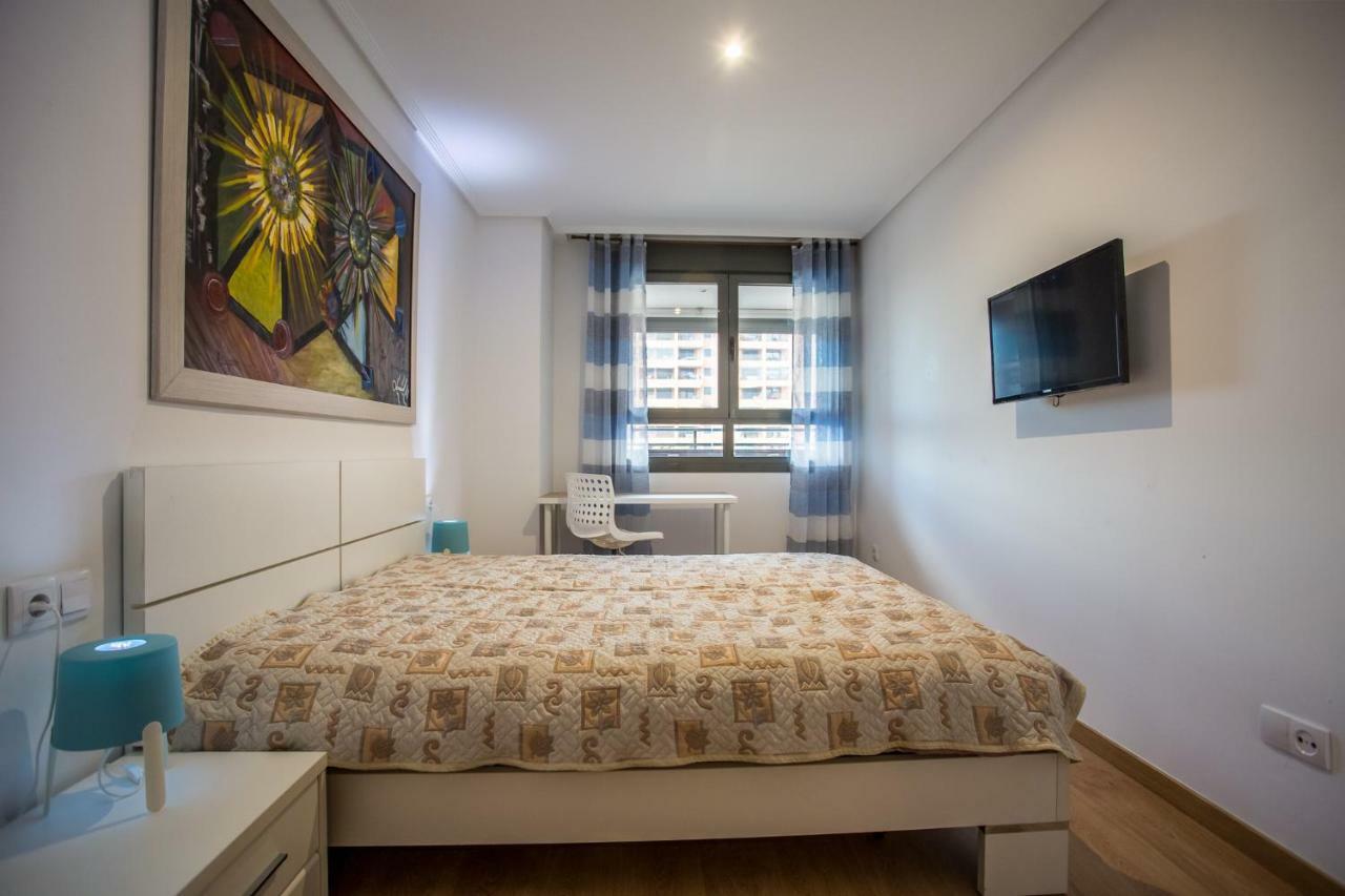 Apartment On The Beach,Pool,Wifi,Garage,فالنسيا المظهر الخارجي الصورة