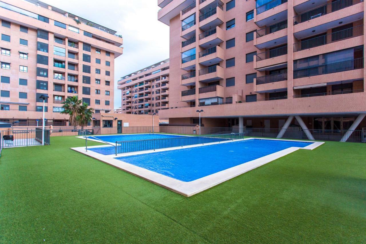 Apartment On The Beach,Pool,Wifi,Garage,فالنسيا المظهر الخارجي الصورة