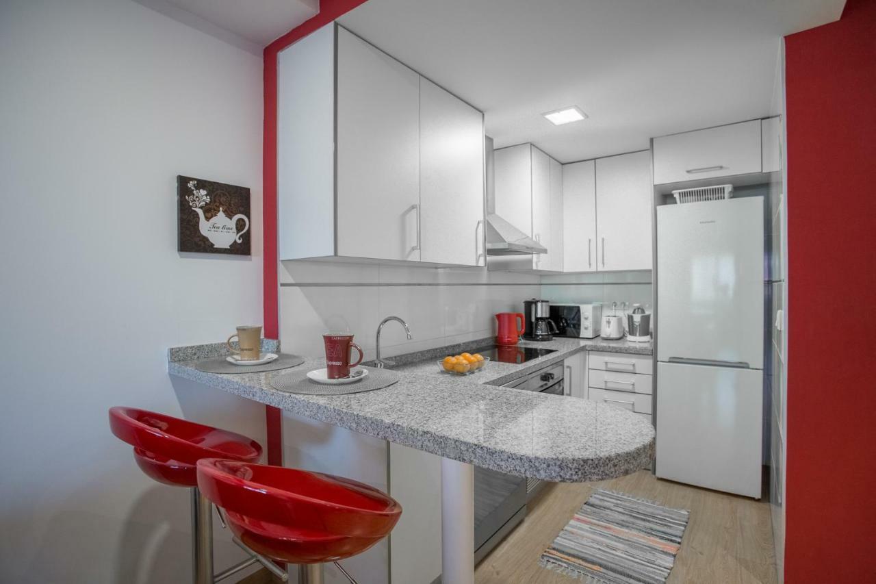 Apartment On The Beach,Pool,Wifi,Garage,فالنسيا المظهر الخارجي الصورة